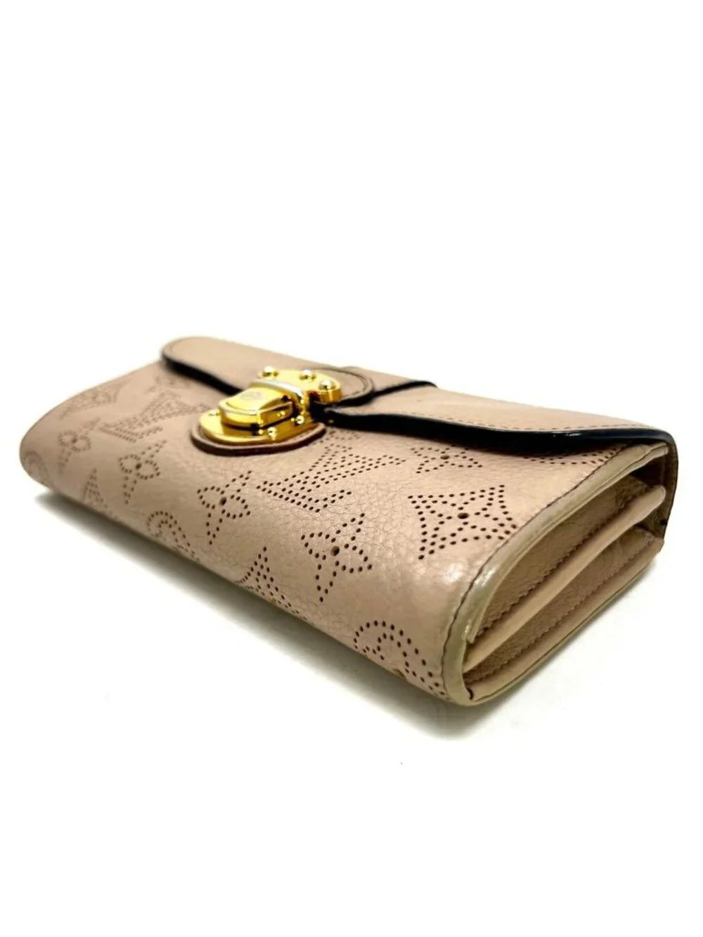 Louis Vuitton Mahina Portefeuille Iris Cafe Au Lait Wallet